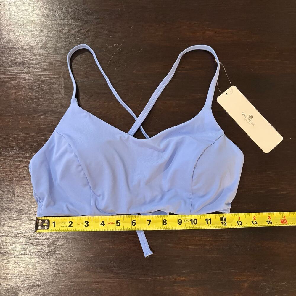 CRZ YOGA Ice Blue Strappy Back Butterlux Sports Bra NWT Sz Medium Clean Girl - Picture 2 of 3